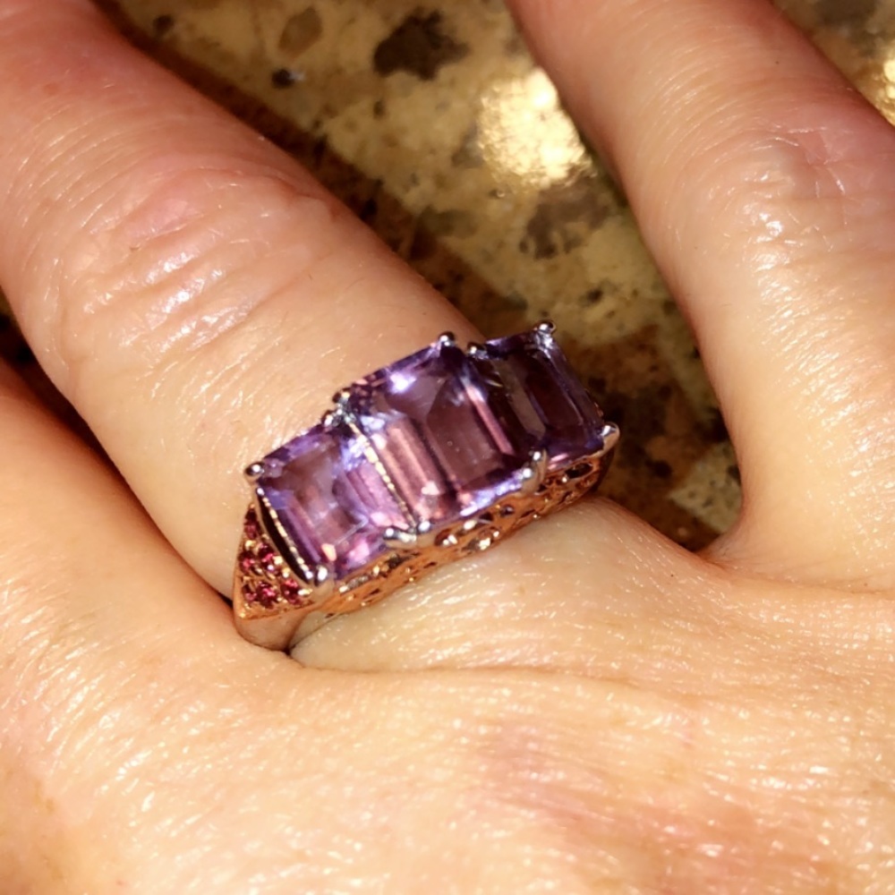 NEW in BOX 🆕 Amethyst Sterling Ring Trilogy Ring - Picture 5 of 10